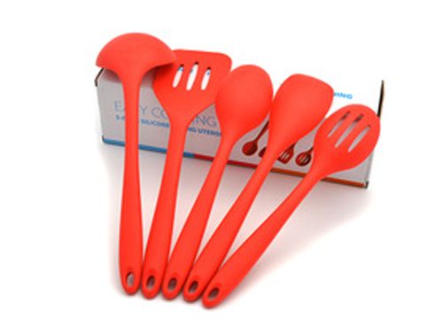 引领健康生活 茂名硅胶厨具公司及三多硅橡胶公司的专业之路